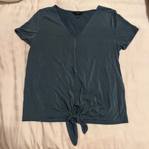 Lucky Brand tee shirt with knot tie